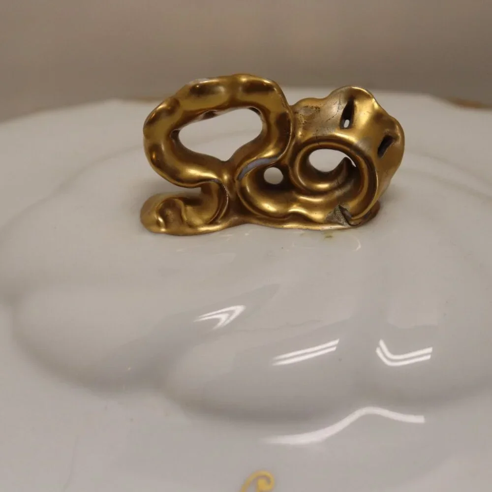 White Porcelain Bowl with‎ Lid that has the Letter A in Gold Versailles